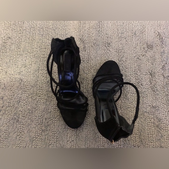 Black stilettos by Forever21 - Picture 7 of 12